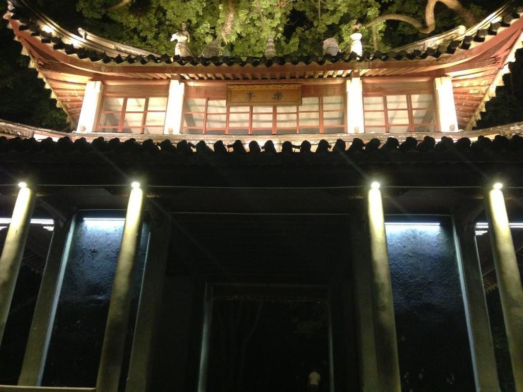 Ningbo Xikou International Youth Hostel Bagian luar foto